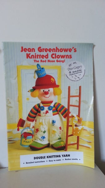 JEAN GREENHOWES KNITTED CLOWNS PATTERN Carousel 1