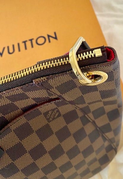 Louis Vuitton South Bank - Damier Ebene Canvas63616815827841113