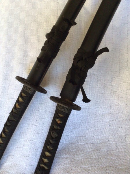 Antique replica Japanese samurai swords Carousel 2