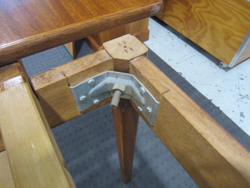 Mid-Century Draw Leaf Dining Table c.1960 Carousel 20