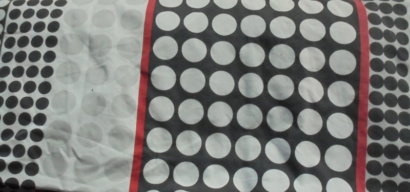MS) POLY COTTON DUVET COVER WHICH HAS PIECES CUT OUT OF IT - MULTICOLOURRED Carousel 1