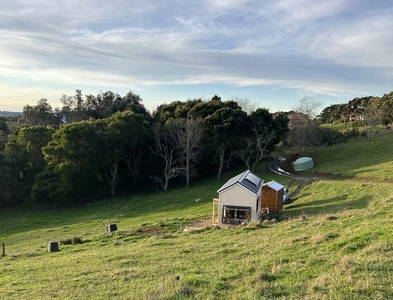 Tiny house on wheels Carousel 1