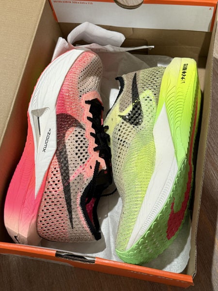 Nike ZoomX Vaporfly Next% 3 FK - Tokyo63617467634306114