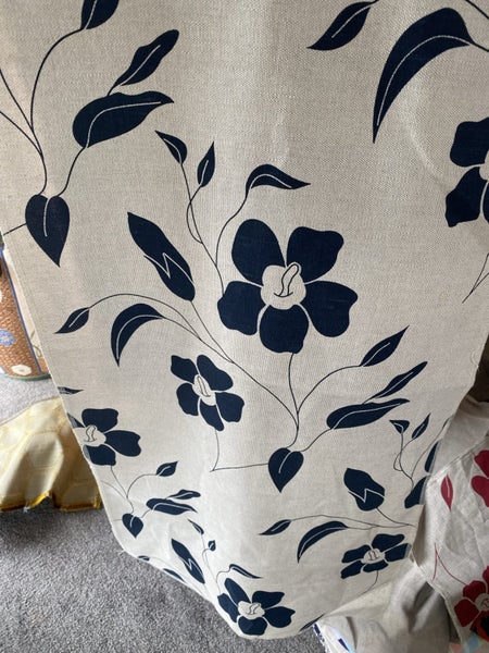 Length of Irish linen - hand screened! Carousel 1