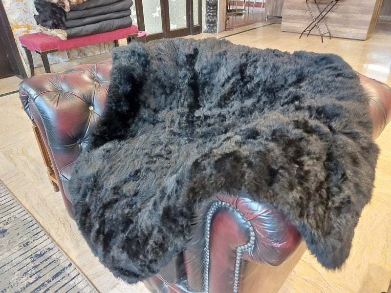 Newly Crafted Single Black Real NZ Possum Fur Throw - No Reserve! - B6520 Carousel 2