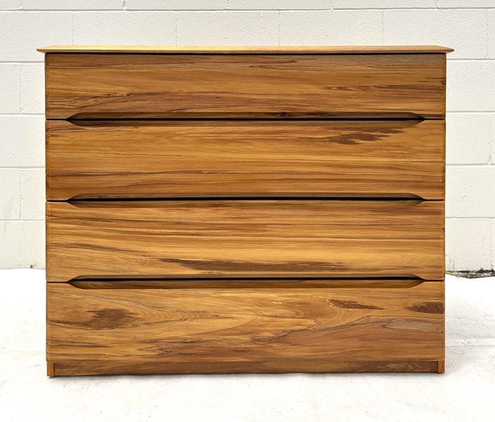 Stunning Design Mobel Rimu Lowboy, RESTORED , VERY RARE @FREE DEIVERY@ Carousel 1