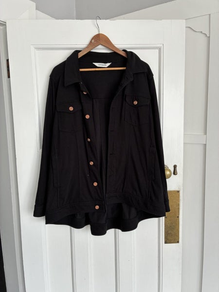 Virtuelle black stretch denim jacket, size 22. Carousel 2