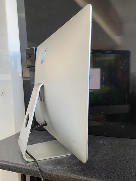 $1R* Apple iMac A2115 27" 5K Core i5 8500 3.0Ghz 16GB 500SSD RADEON PRO 570X 4GB Carousel 8
