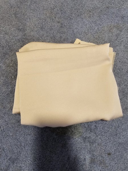 POLYESTER CREAM FABRIC 2 PIECES Carousel 1