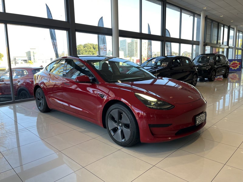 2022 Tesla Model 3 Rear Wheel Drive 60K63613220547331110