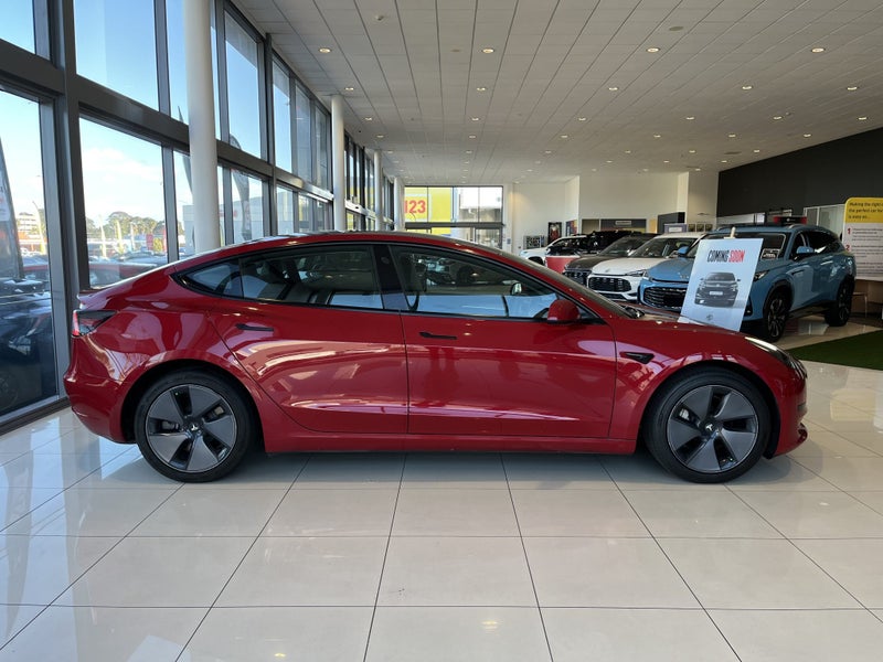 2022 Tesla Model 3 Rear Wheel Drive 60K63613220547331113