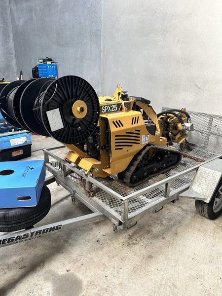 2022 Vermeer SPX25 Vibratory Mole Plough Carousel 1