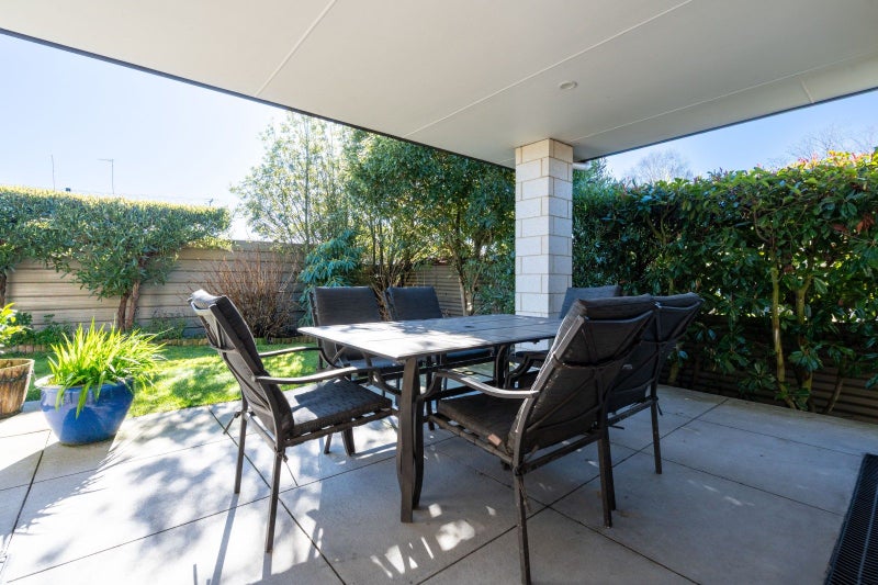 Style and serenity on Stewart St63614274542595113