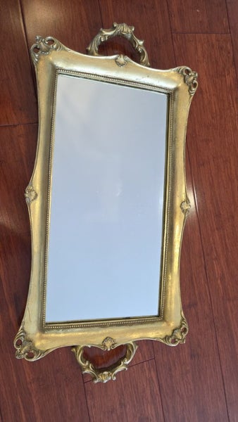 Gold mirror tray Carousel 1