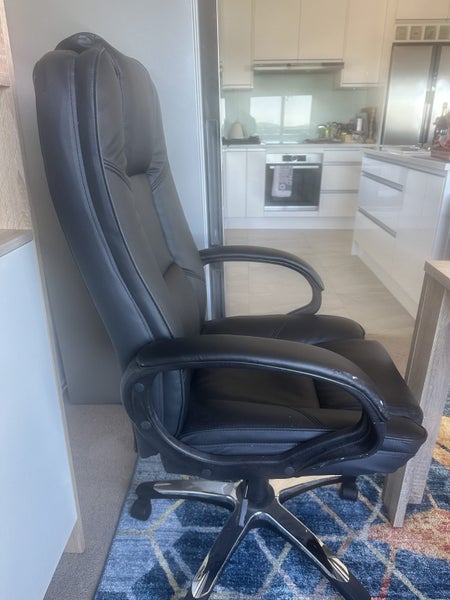 Office Chairs Carousel 2
