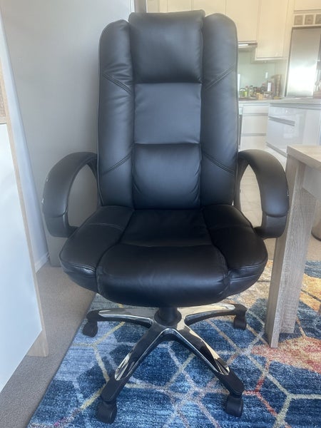 Office Chairs Carousel 1