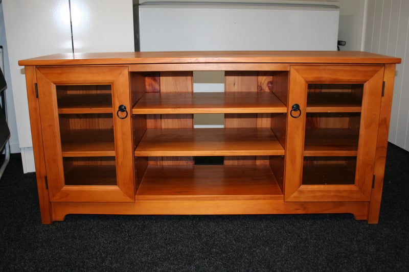 TV Cabinet Carousel 1