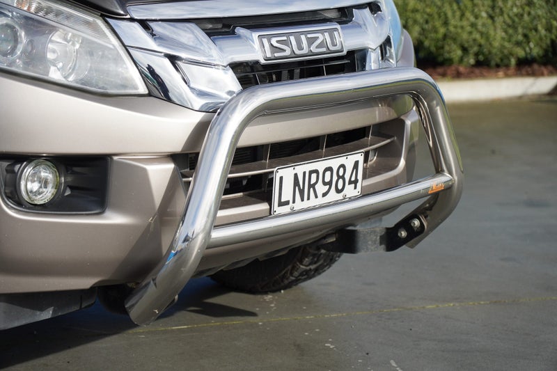 2015 Isuzu D-Max Ls Dc 3.0D/4Wd/5Mt/U63613518748289112