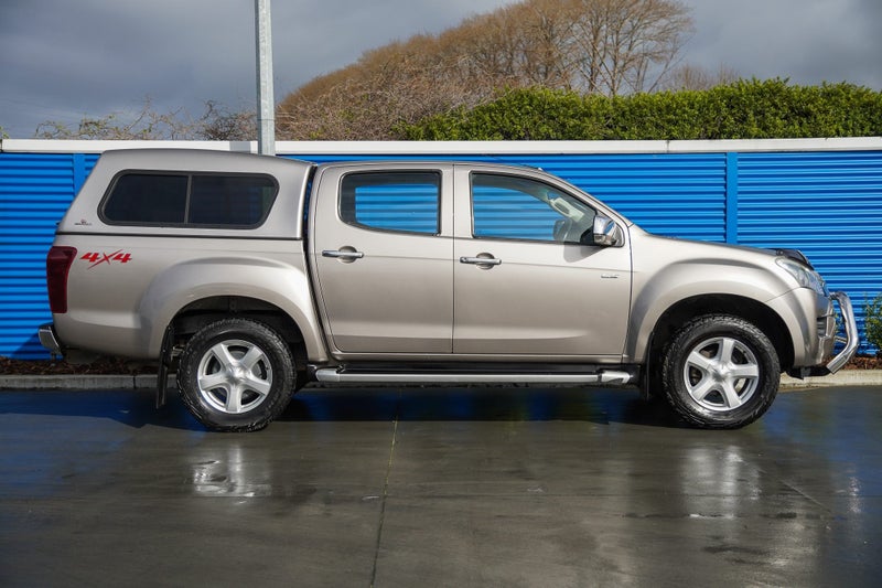 2015 Isuzu D-Max Ls Dc 3.0D/4Wd/5Mt/U63613518748289113