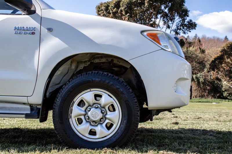 2008 Toyota Hilux 3.0TD 4Wd SINGLE CAB FLATDECK63613518755842113