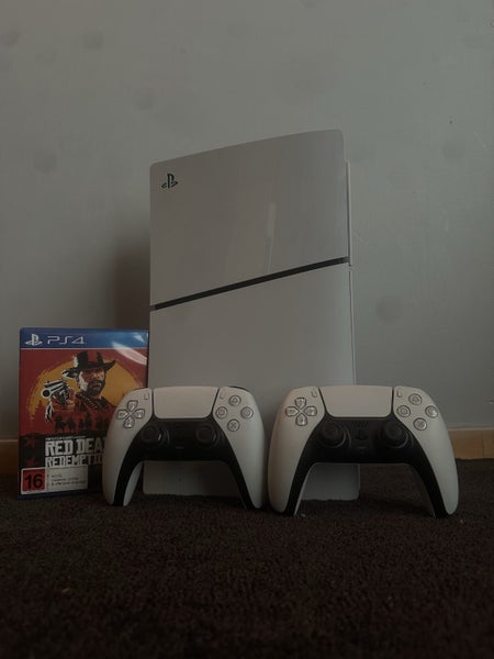 Brand New PlayStation 5 - Disc edition Carousel 1
