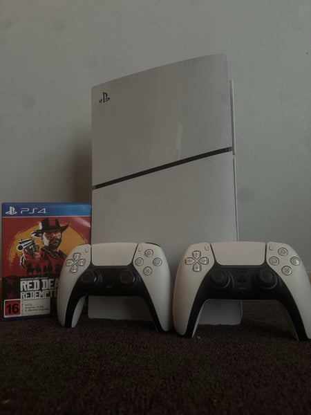 Brand New PlayStation 5 - Disc edition Carousel 2