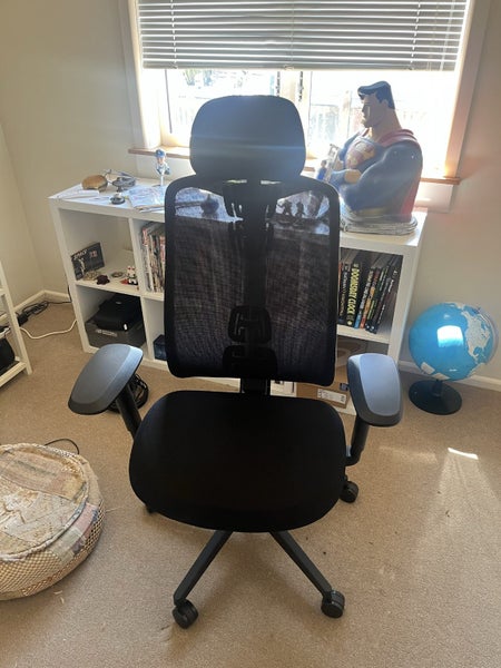 Herman Miller Vantum Gaming Chair Carousel 2