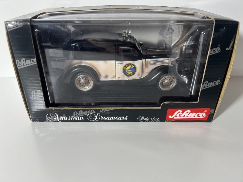 Schuco 1935 Ford Kentucky Police 1:24 Scale Carousel 2