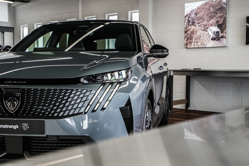 2025 Peugeot 3008 GT 1.2PMHT/6AT63613518979073114