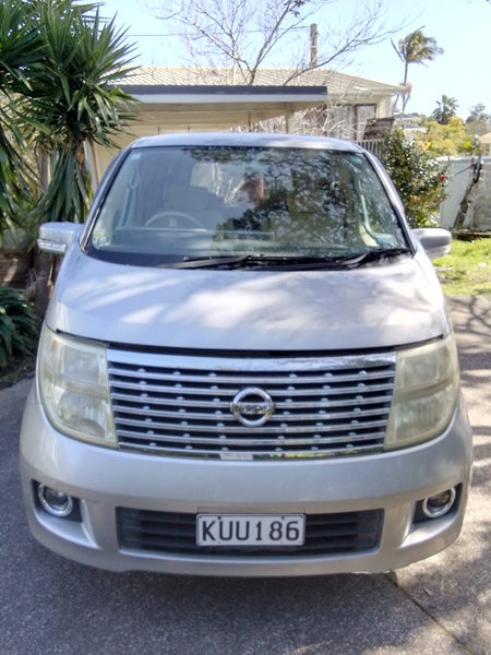 ASSTD Household Items and Nissan Elgrand 200563617766428161111