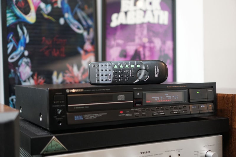 Pioneer PD-7010 Vintage CD Player with Excellent Sound & Remote Carousel 1