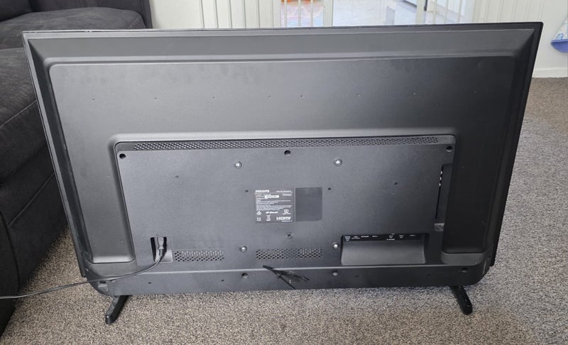 Phillips 43" TV63616976954114112