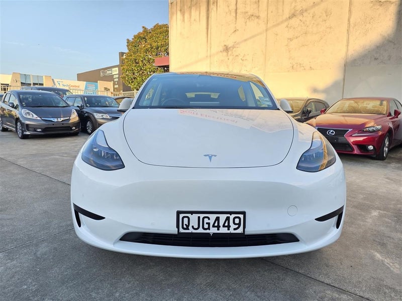 2024 Tesla Model Y Rear Wheel Drive Black Inter...63613520765187114