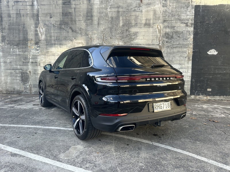 2024 Porsche Cayenne 3.0PT/4WD/8AT63613520812289114