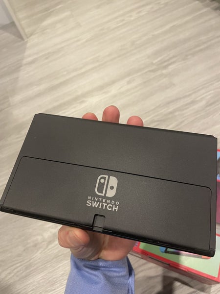 Nintendo Switch OLED Carousel 2