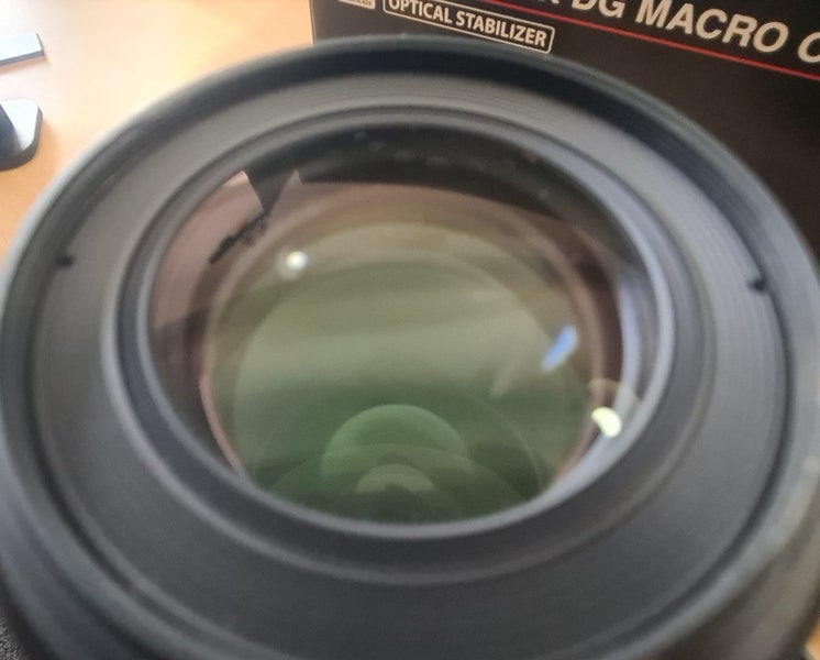 Sigma 105mm F2.8 EX DG Macro OS63616977840003112