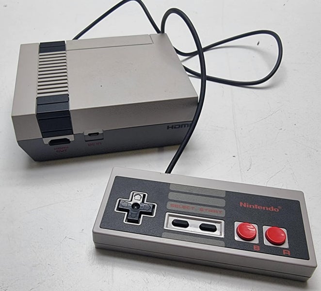 Nintendo | NES Classic Mini CLV-001 Inc 1x OG Controller Carousel 1