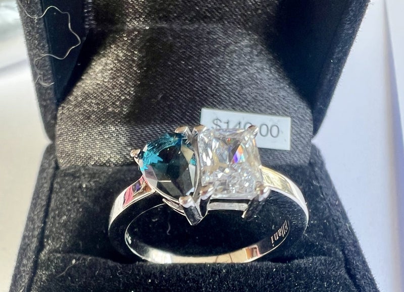 New Sterling Silver & CZ Ring #V138 Carousel 2