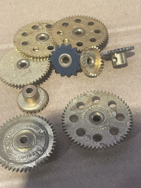 Meccano brass parts 1 Carousel 4