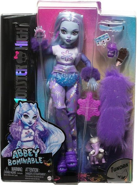 Monster High: Abbey Bominable Yeti Fashion Doll with Pet Mammoth Carousel 1