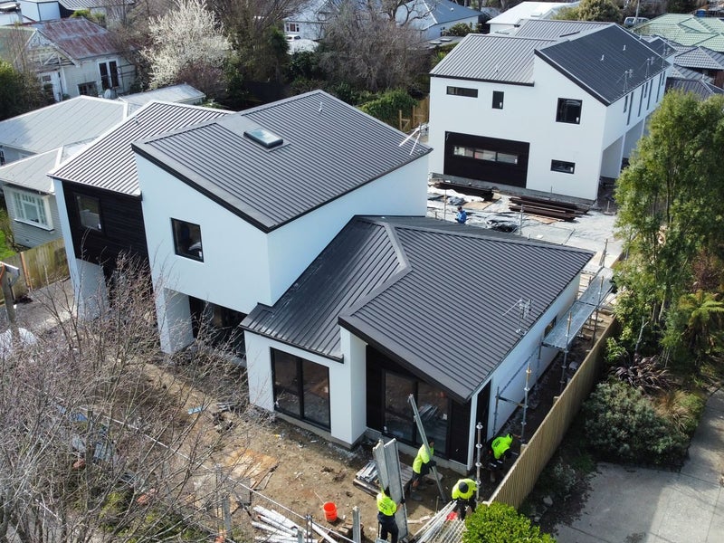 Image 1 of 7