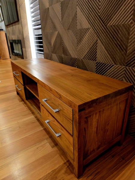 Solid Wooden TV Cabinet – Modern Design Carousel 2