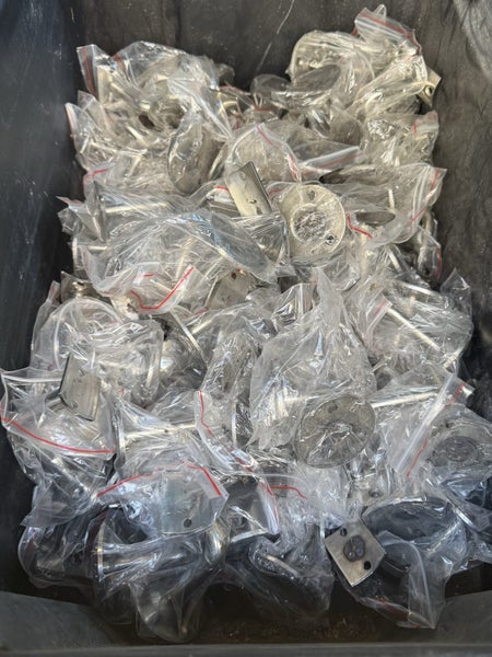 100xStainless Steel Handrail Brackets Carousel 2