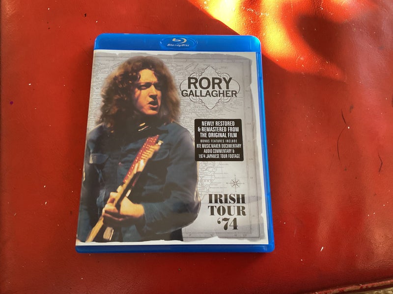 Rory Gallagher - Irish Tour 74 (Blu-Ray) Carousel 1