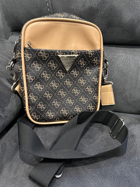 Guess Side Carry Bag63616985392130111