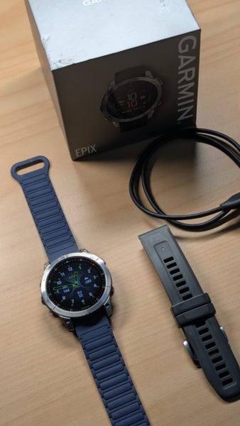 GARMIN EPIX 47mm OLED Carousel 1