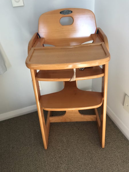 Highchair Touchwood Carousel 1