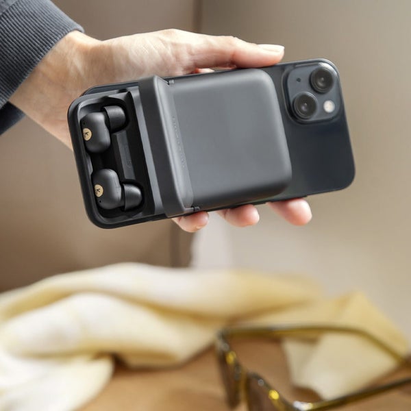 Kreafunk Tocharge Go Powerbank + Earbuds - Black Carousel 2