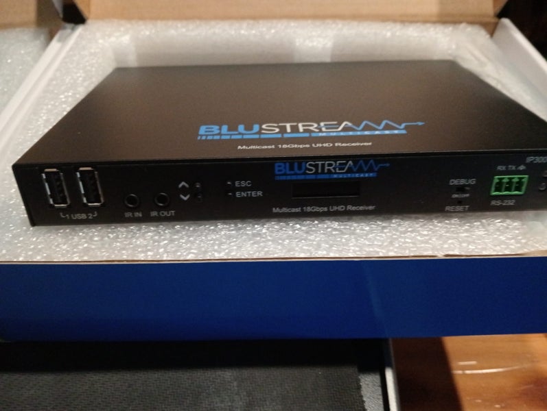 BLUSTREAM IP300UHD-TX & IP300UHD-RX Carousel 1