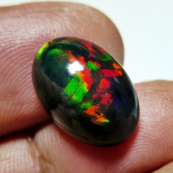 $1RE 4.41CT Buy Now $3150 UNHEATED HUGE OVAL RAINBOW 100% NATURAL BLACK OPAL Carousel 1